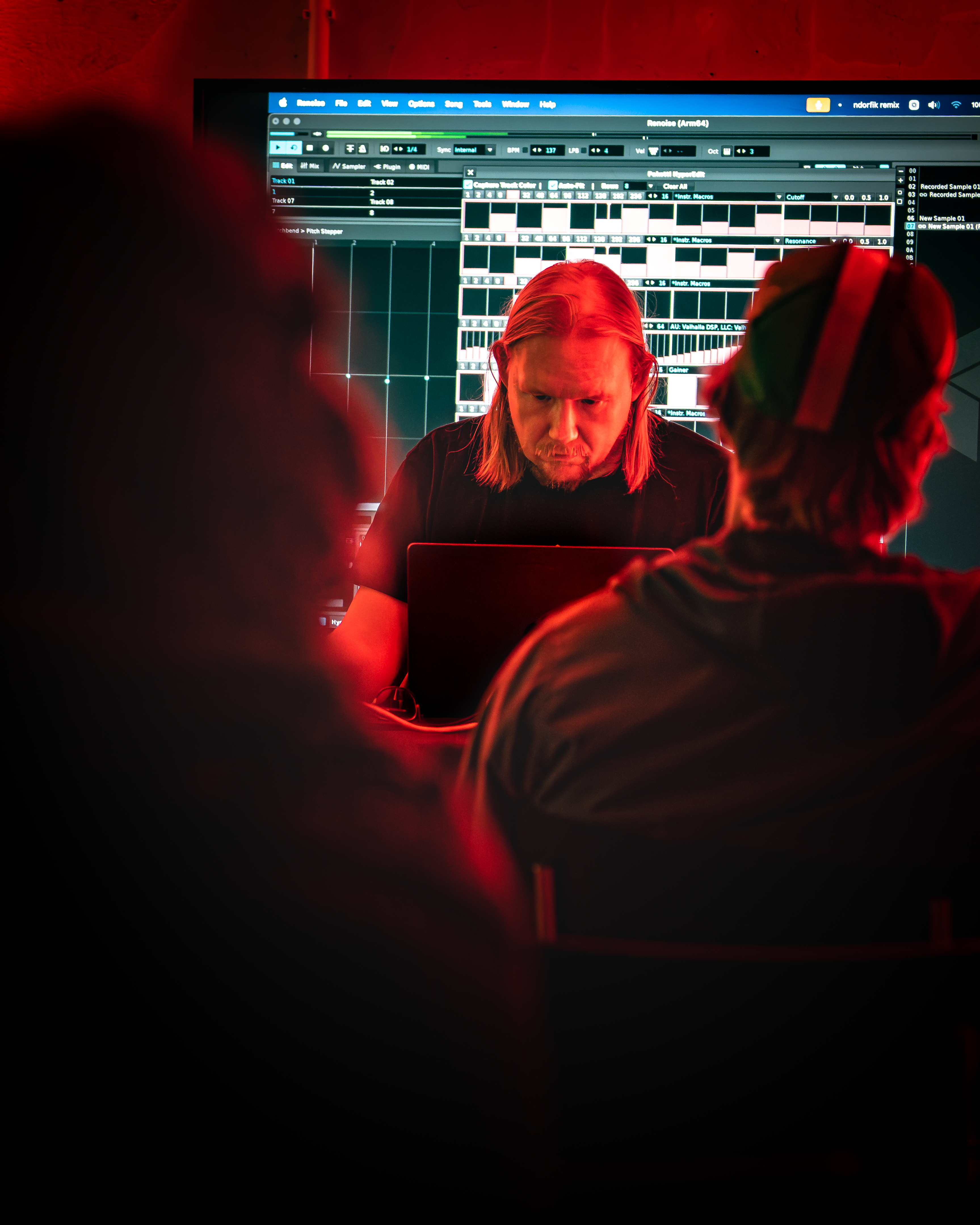 Plugged Into Nothing - photo by Jaakko Viljanen